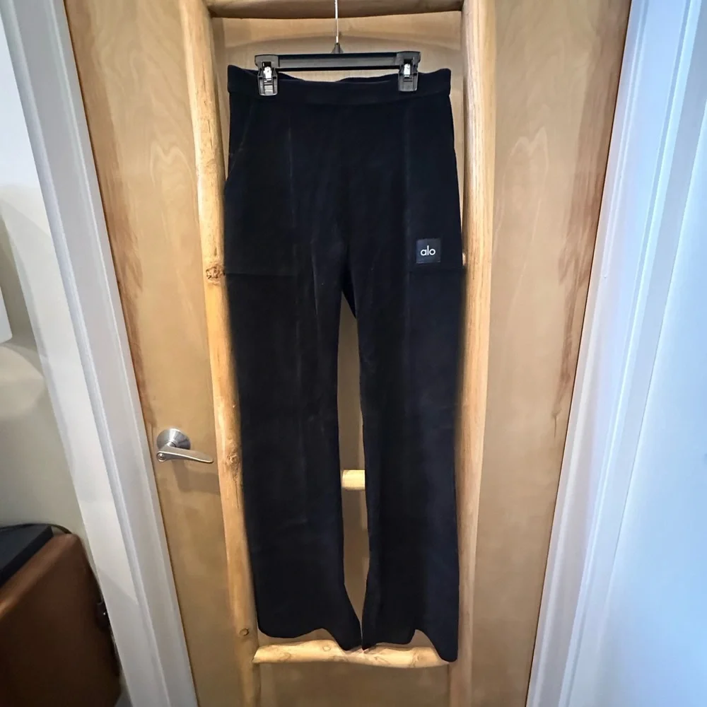 ALO Yoga Velour Flare Pants